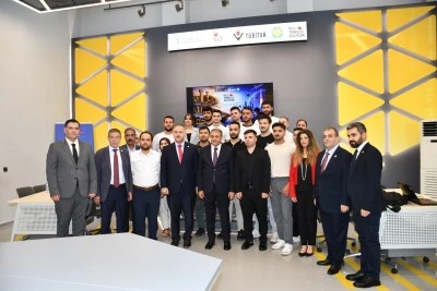 Vali Şıldak, Harran &Uuml;niversitesi'nin Bilim ve Teknoloji Yatırımlarını İnceledi