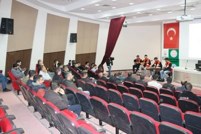 Viranşehir&rsquo;de 11 Nisan Etkinlikleri Kapsamında Mini Konser