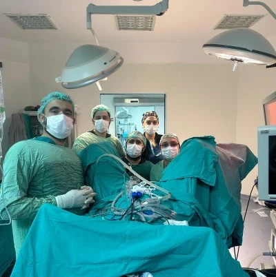 Viranşehir Devlet Hastanesi&rsquo;nde V-Notes Y&ouml;ntemiyle İlk Ameliyat Başarıyla Ger&ccedil;ekleştirildi