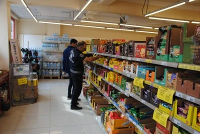 Zabıta zincir marketleri mercek altına aldı
